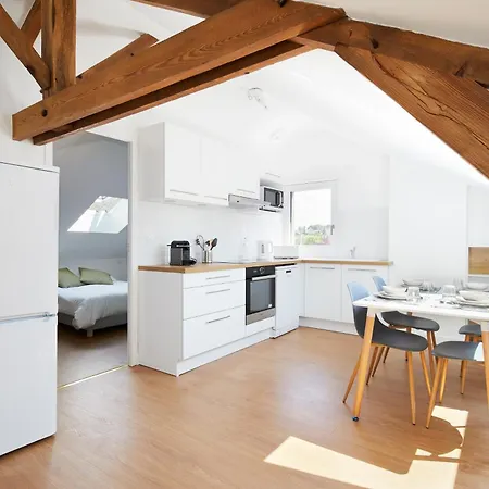 Minuit A Paris - Wifi Fibre/linge/parking Châteaubriant